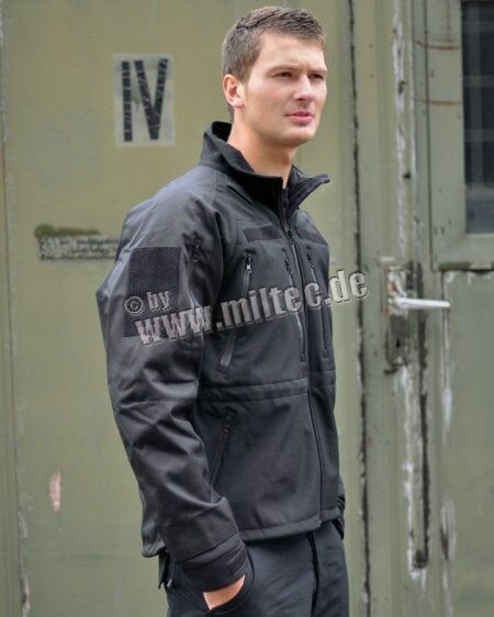 STURM SOFTSHELL SIYAH MONT S